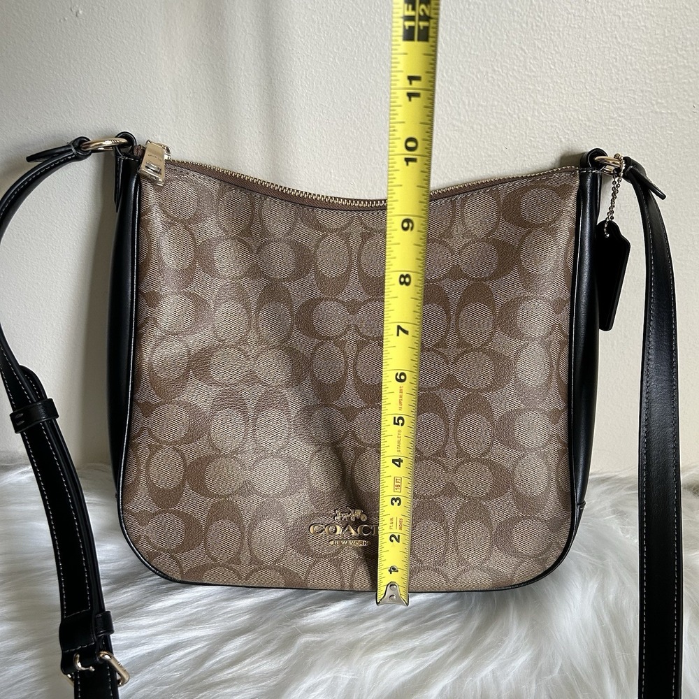 Coach File Bag Khaki Black Signature Coated Canvas — Excellent Condition - Picture 6 of 7
